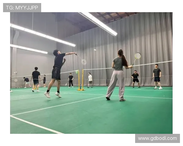 成都羽毛球队转型之路揭秘精英赛背后的奋斗与坚持