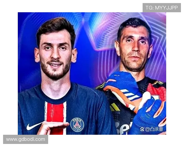 足球场上的王者风范霸气足球明星闪耀出场瞬间